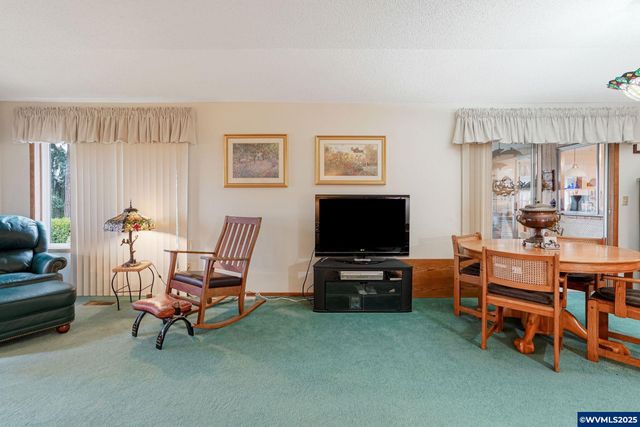 3262 Winslow Wy NW, Salem, OR 97304