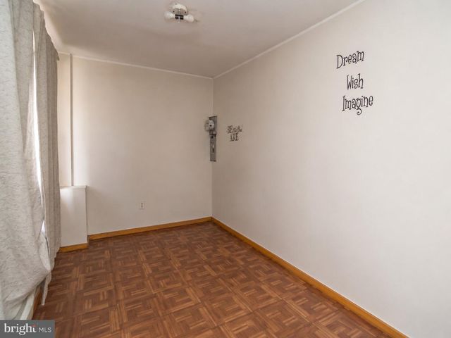 5644 CATHARINE ST, Philadelphia, PA 19143