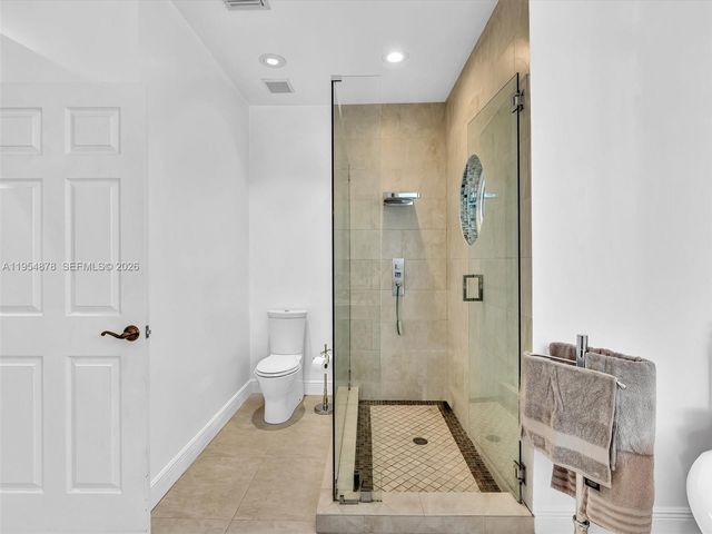 900 Spoonbill Circle, Weston, FL 33326