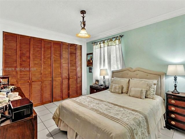 900 Spoonbill Circle, Weston, FL 33326