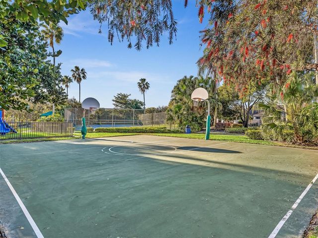 900 Spoonbill Circle, Weston, FL 33326