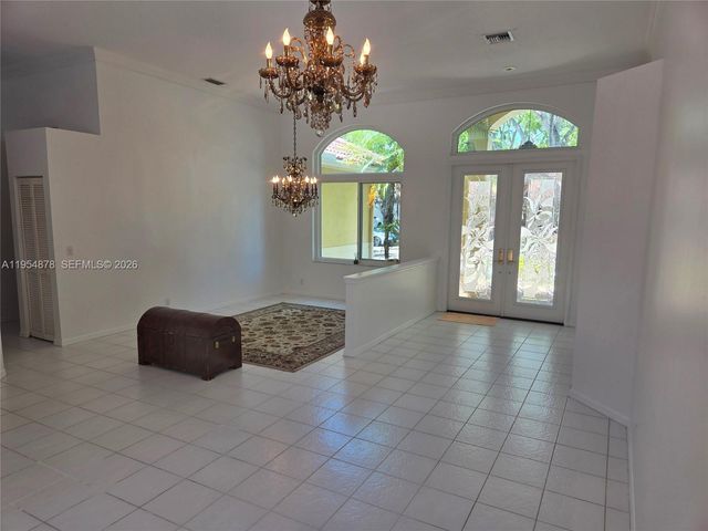 900 Spoonbill Circle, Weston, FL 33326