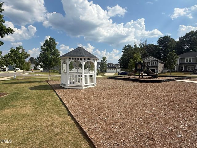 702 Dunlawton Court, Sanford, NC 27330