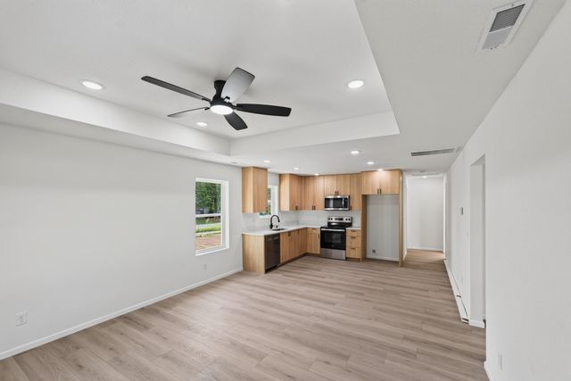 1451 N Lexington Avenue, Springfield, MO 65802