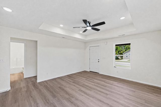 1451 N Lexington Avenue, Springfield, MO 65802