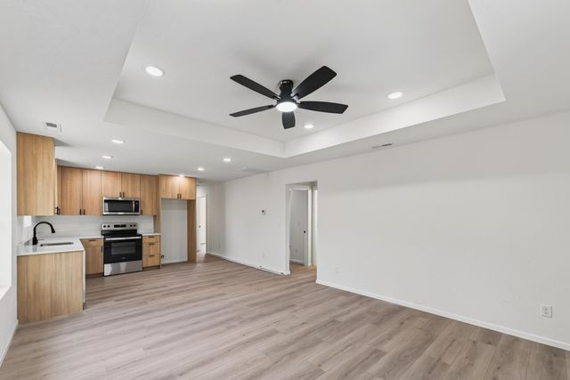 1451 N Lexington Avenue, Springfield, MO 65802