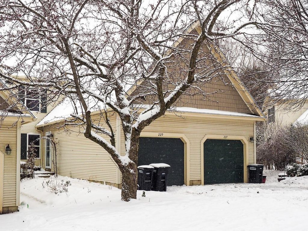 229 Juniper Drive, South Burlington, VT 05403