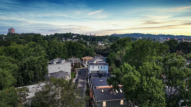 20 Porter St 3, Boston, MA 02130