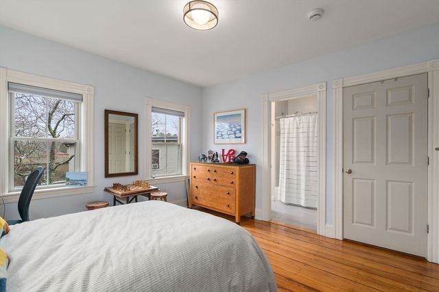 20 Porter St 3, Boston, MA 02130