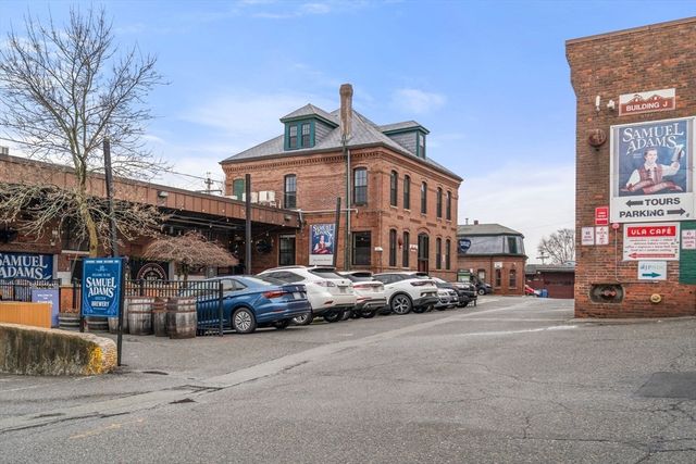 20 Porter St 3, Boston, MA 02130