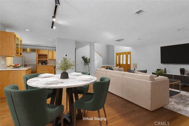 8418 Belford Avenue, Los Angeles, CA 90045