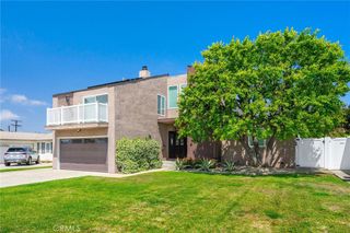 8418 Belford Avenue, Los Angeles, CA 90045