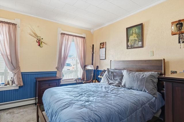 52 Church St, Gardner, MA 01440