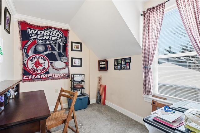 52 Church St, Gardner, MA 01440