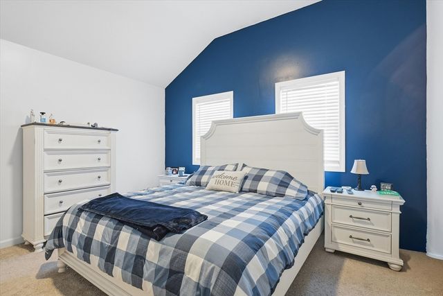 52 Church St, Gardner, MA 01440