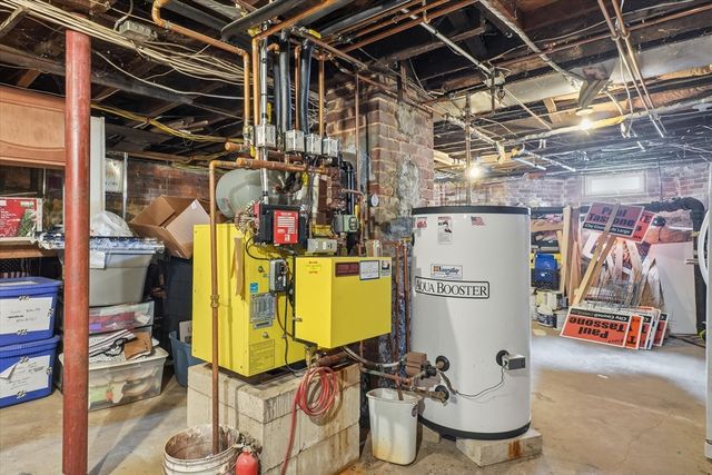 52 Church St, Gardner, MA 01440