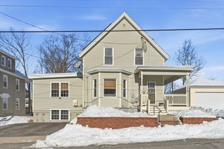 52 Church St, Gardner, MA 01440