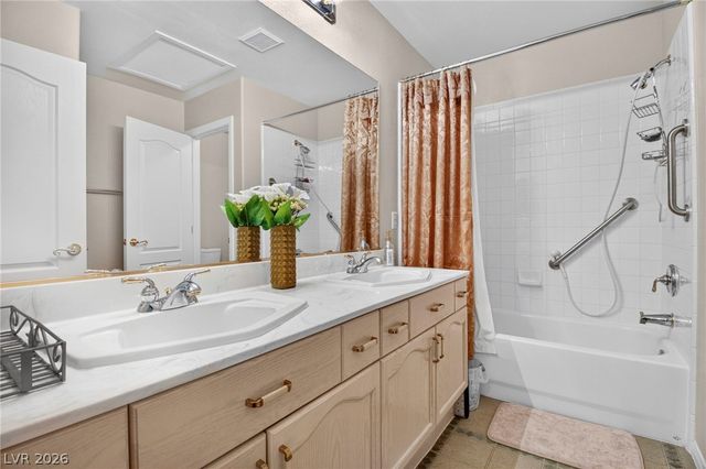 5525 Chicory Falls Court, Las Vegas, NV 89148