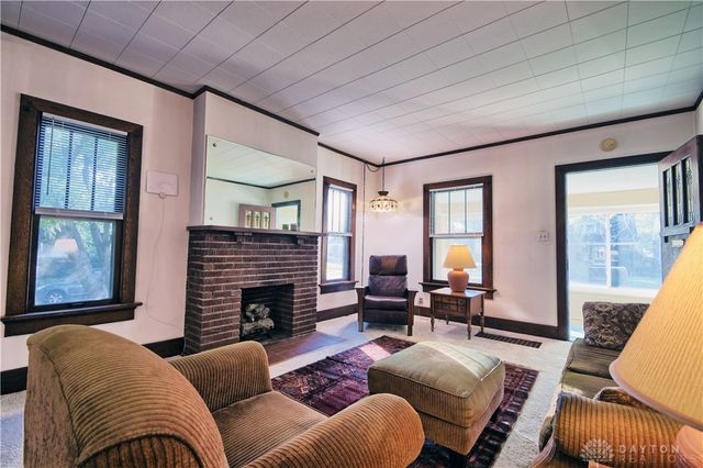 355 Hadley Avenue, Oakwood, OH 45419