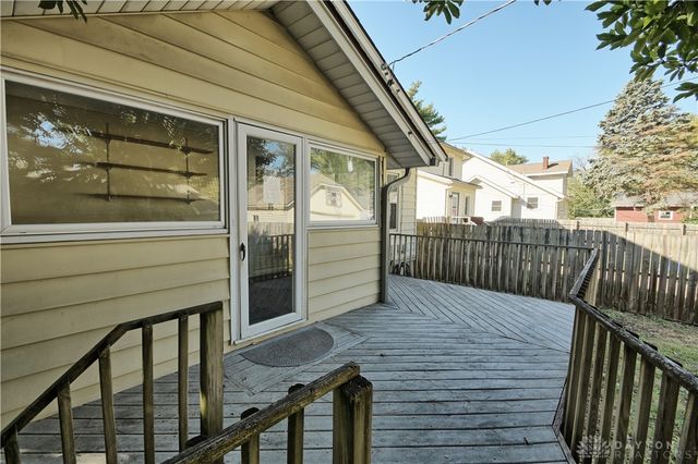 355 Hadley Avenue, Oakwood, OH 45419