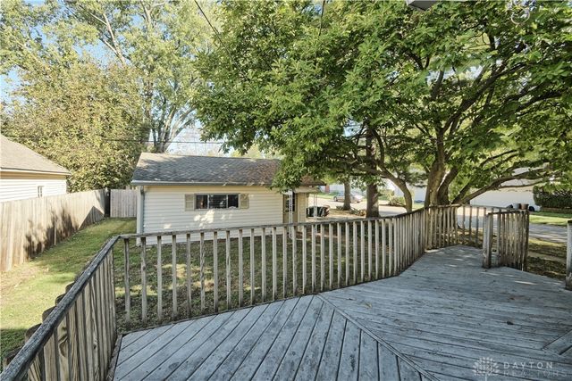 355 Hadley Avenue, Oakwood, OH 45419