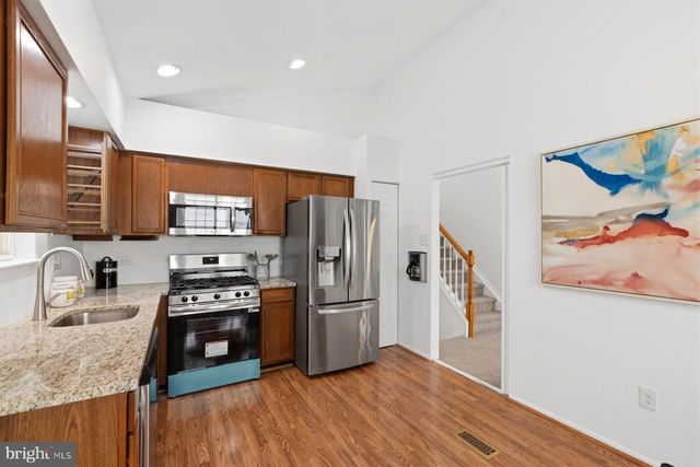 9015 TARPLEYS CIR, Baltimore, MD 21237