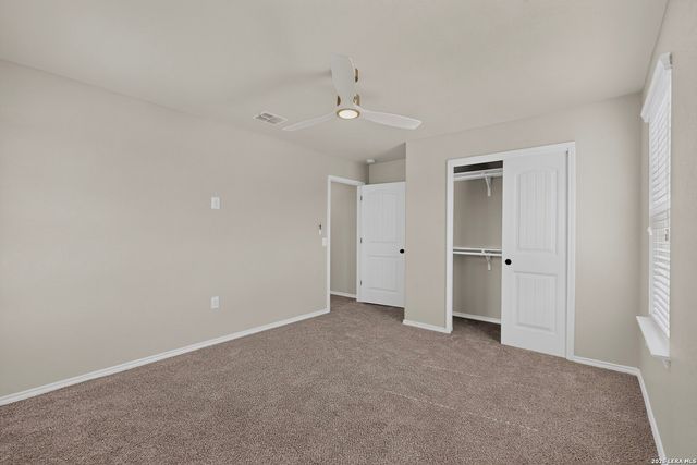 735 Pelican Point, San Antonio, TX 78221