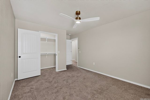 735 Pelican Point, San Antonio, TX 78221
