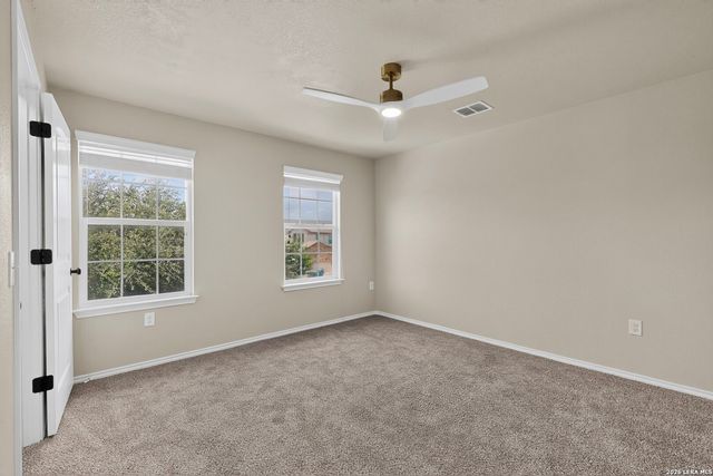 735 Pelican Point, San Antonio, TX 78221