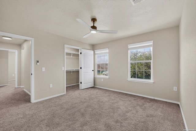 735 Pelican Point, San Antonio, TX 78221