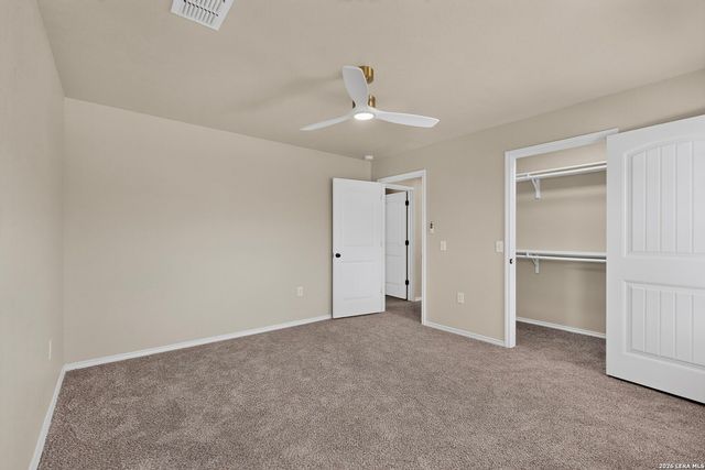 735 Pelican Point, San Antonio, TX 78221