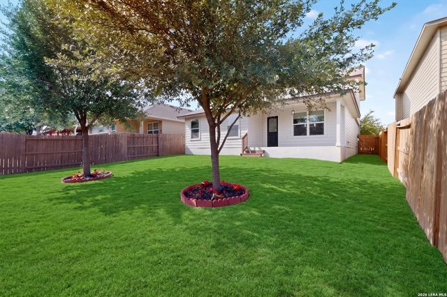 735 Pelican Point, San Antonio, TX 78221