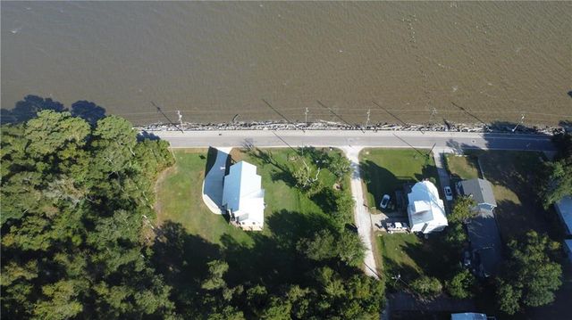 3784 Bay Front Road, Mobile, AL 36605