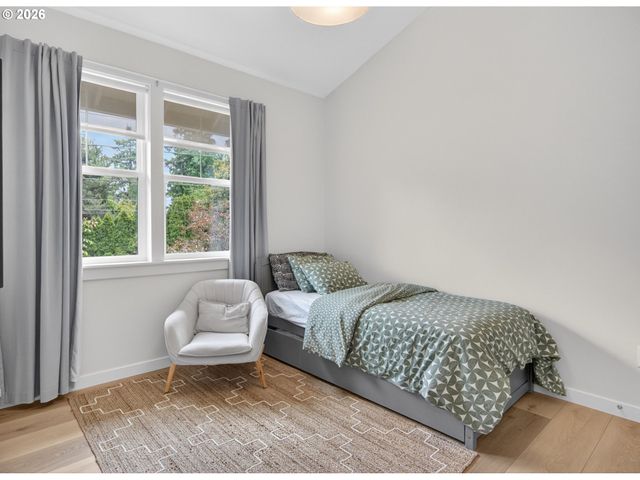 5053 Ne 47TH Pl, Portland, OR 97218