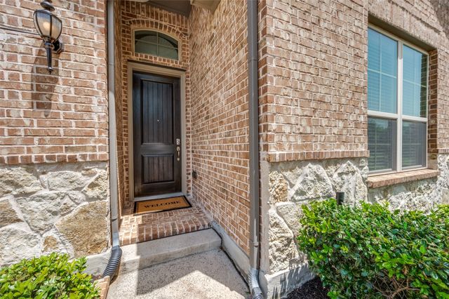 2708 Woodpoint Road, Lewisville, TX 75067