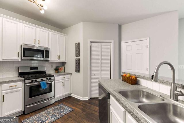 3520 Kensington Parc Circle, Avondale Estates, GA 30002