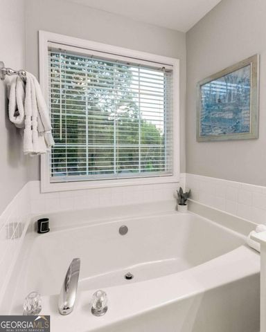3520 Kensington Parc Circle, Avondale Estates, GA 30002