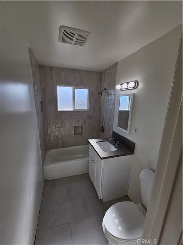 554 E Hurst 2, Covina, CA 91723