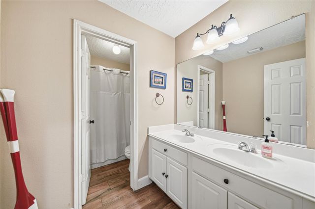 8027 Spring Bluebonnet Drive, Sugar Land, TX 77479