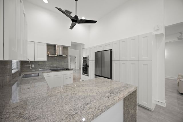 10106 Spyglass Way, Boca Raton, FL 33498