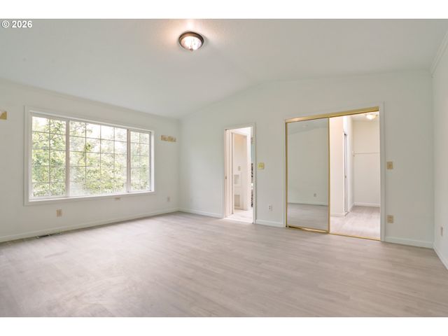 1424 Se 28TH Ave, Hillsboro, OR 97123