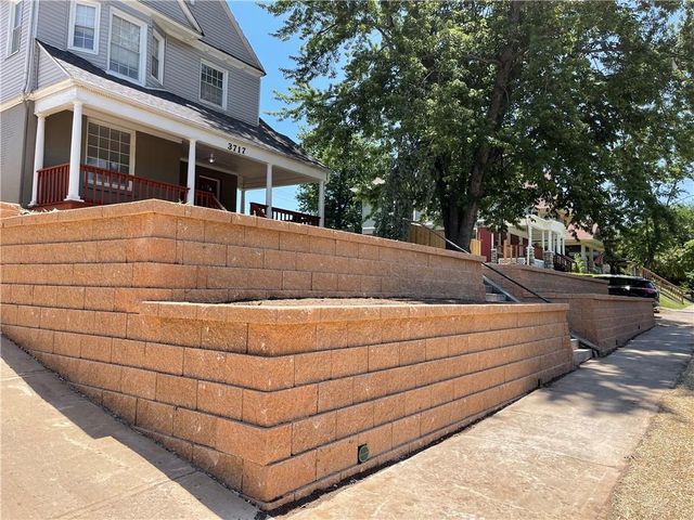 3717 Baltimore Avenue, Kansas City, MO 64111