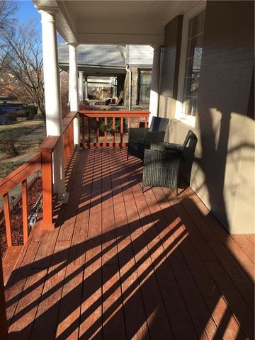 3717 Baltimore Avenue, Kansas City, MO 64111