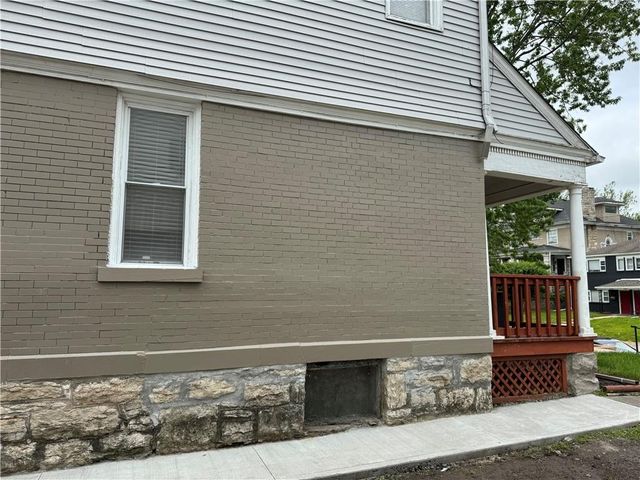 3717 Baltimore Avenue, Kansas City, MO 64111