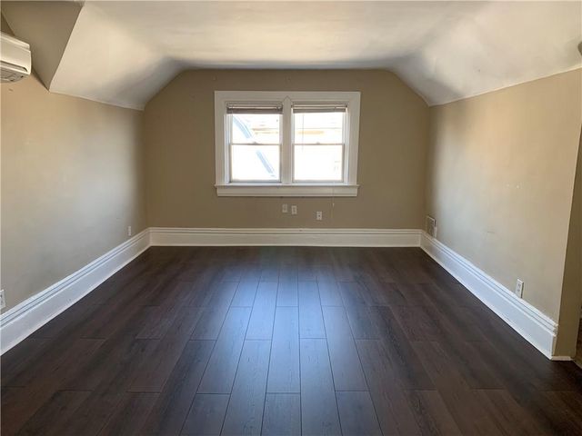3717 Baltimore Avenue, Kansas City, MO 64111