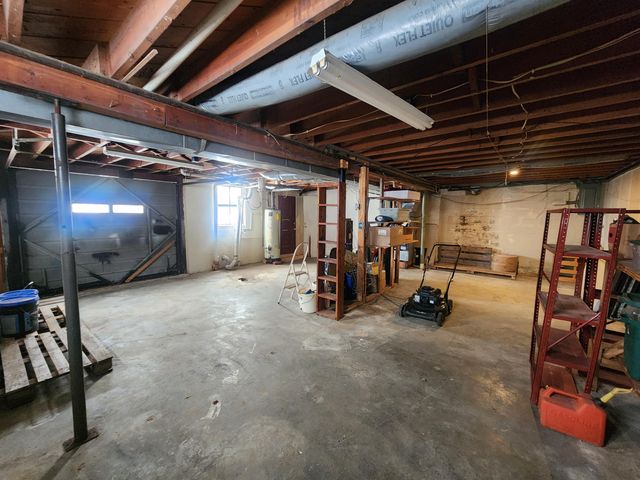 165 S Sunset Lane, Harrodsburg, KY 40330