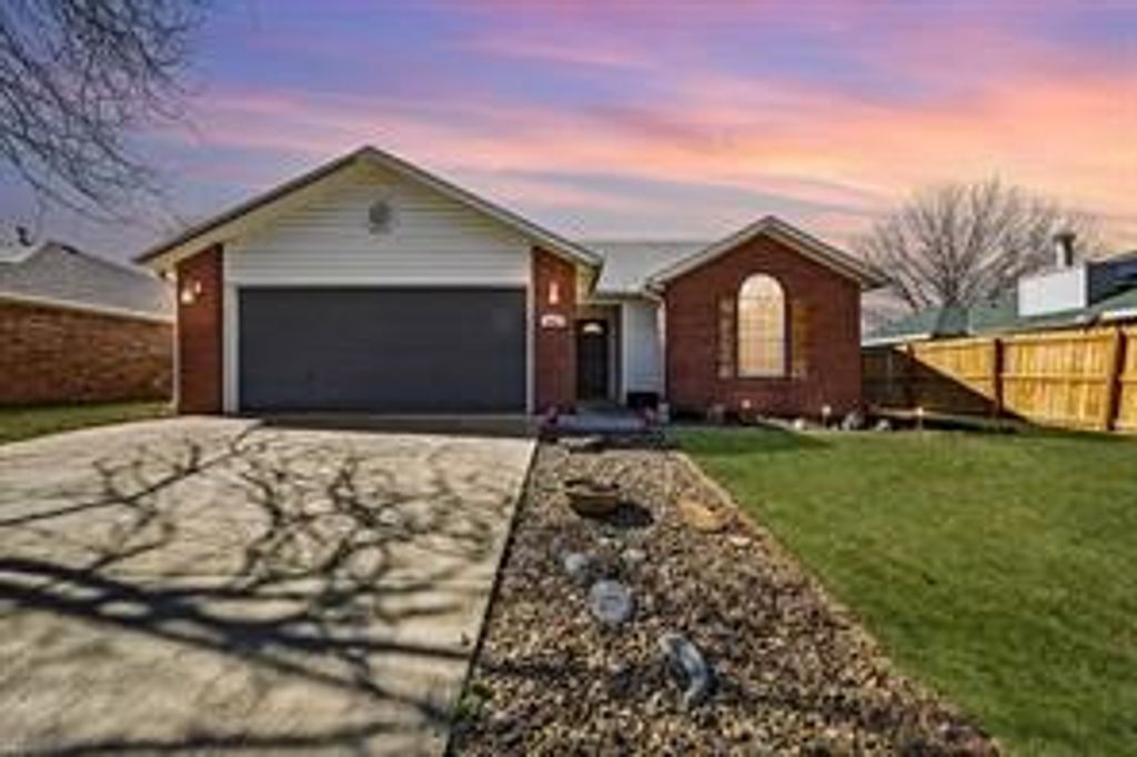 803 S Liberty, Fayetteville, AR 72701