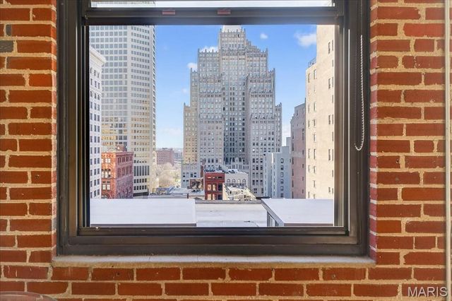 1010 Saint Charles Street 904, St Louis, MO 63101