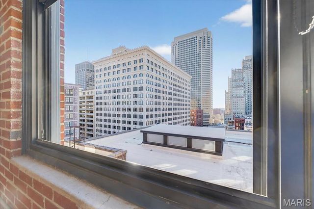 1010 Saint Charles Street 904, St Louis, MO 63101