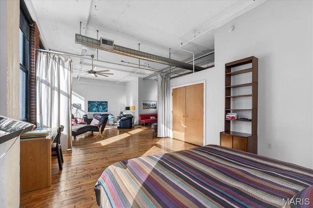 1010 Saint Charles Street 904, St Louis, MO 63101